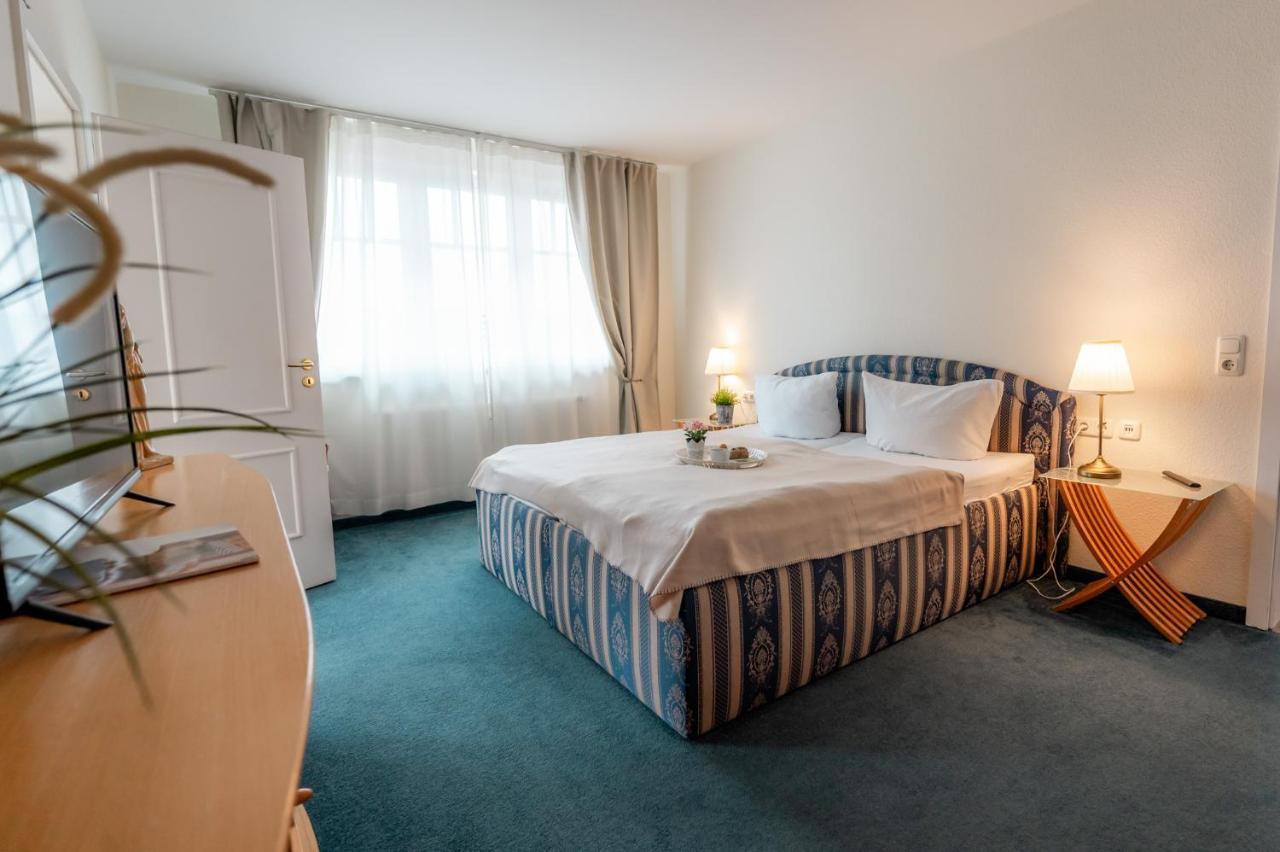 Villa Duene Mit Grosser Sonnenterrasse, Kamin, Wlan Und Tiefgarage Fuer 2-4 Personen Ostseebad Kühlungsborn Esterno foto